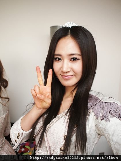 snsd yuri (1).jpg