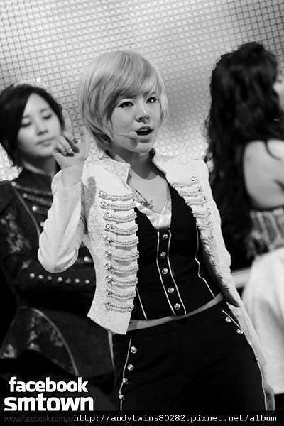 snsd le grand journal photos (3).jpg