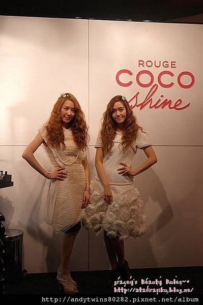 snsd jessica tiffany chanel event (2)