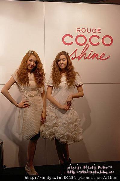 snsd jessica tiffany chanel event (9)