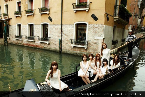 freedom-venice-gondola