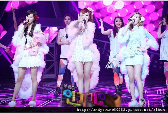 taetiseo inkigayo official pictures (6)