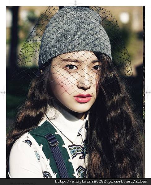 fx krystal vogue girl  magazine (14)