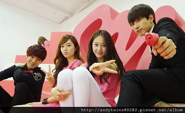 snsd jessica with Yesung and Eunhyuk