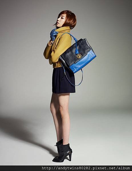 snsd tiffany bean pole pictures (1) (1)