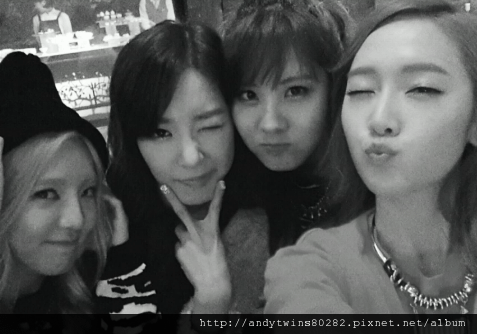 snsd random adorable pictures from Naver (21)