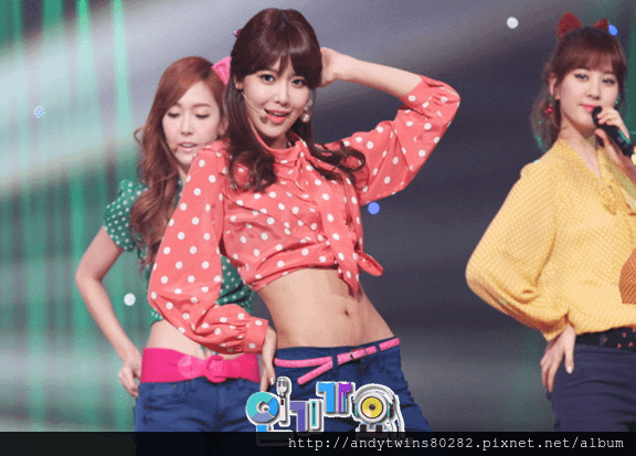 snsd inkigayo dancing queen pictures (12)