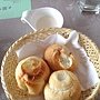 麵包很酥脆有嚼勁中間鬆軟