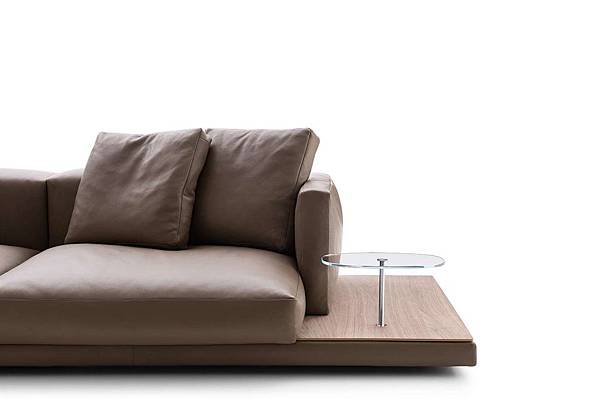 Dock_sofa_B%26;B-7.jpg