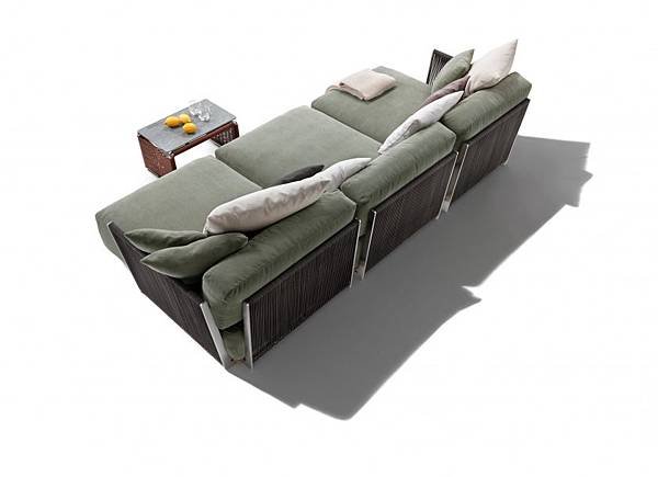 Vulcano_sofa_Flexform Mood-5.jpg