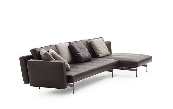 SAKé_sofa_B%26;B-16.jpg