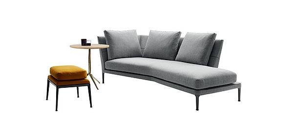 Édouard_sofa_B%26;B-3.jpg