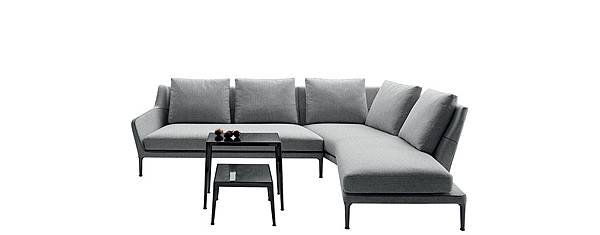 Édouard_sofa_B%26;B-1.jpg