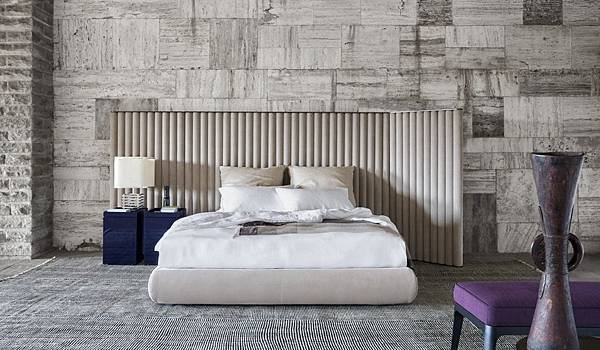 Biarritz_bed_Flexform Mood-1.jpg