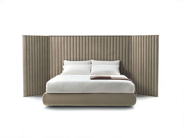 Biarritz_bed_Flexform Mood-6.jpg