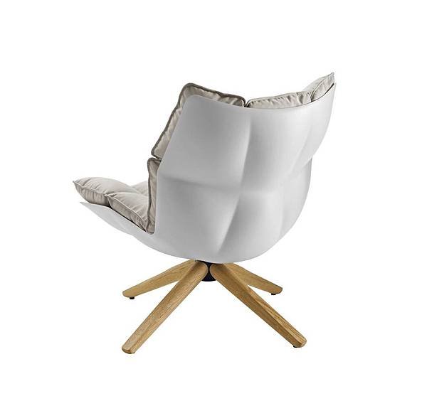 Husk_armchairs_B%26;B-4.jpg