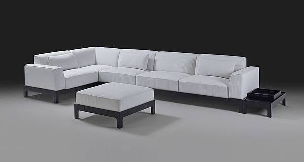 promemoria-pullman-sofa-g1.jpg