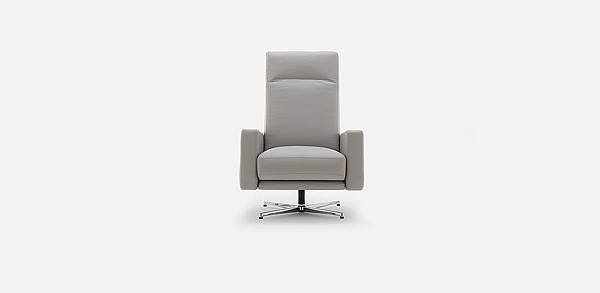 csm_RolfBenz-571-Freisteller-003_25901fbe55.jpg