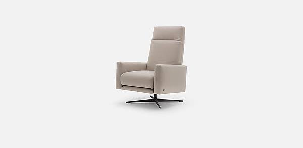 csm_RolfBenz-573-Freisteller-003_aa5c770d38.jpg