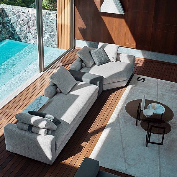 One-sofa-fendi-casafendi-casa-chair-italian-luxury-brand-fashion-decor.jpg