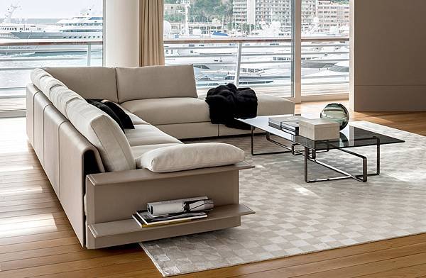 HAMPTON 2-SOFAS-FENDI CASA-10.jpg