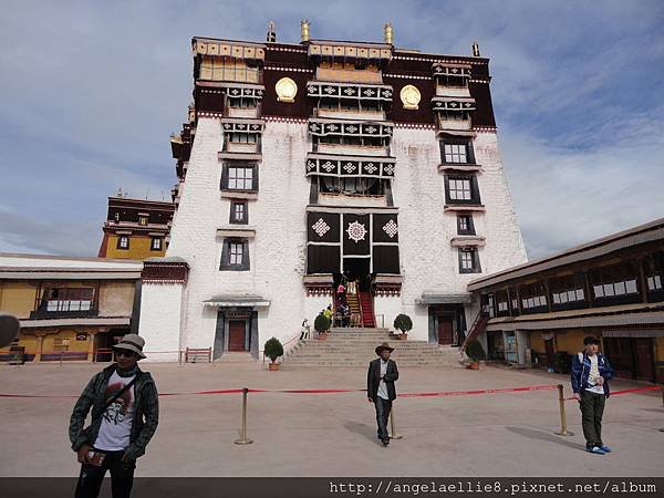 Budala Palace