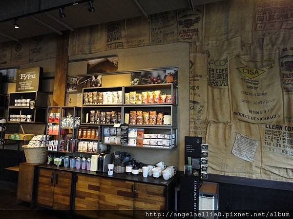 Seattle Starbucks 復刻店