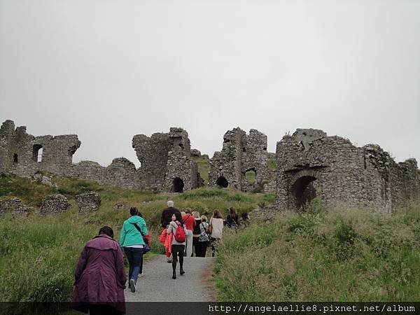 Rock of Castle Dunamase in Golden Vale