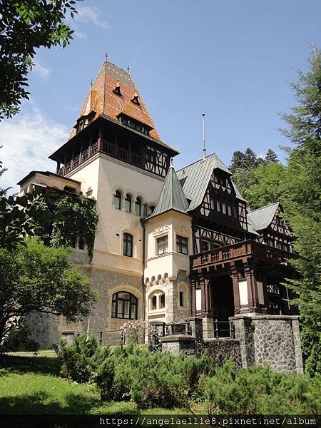 Sinaia Pelisor Castle