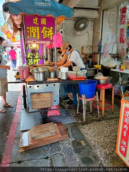 雙連建國肉羹潤餅