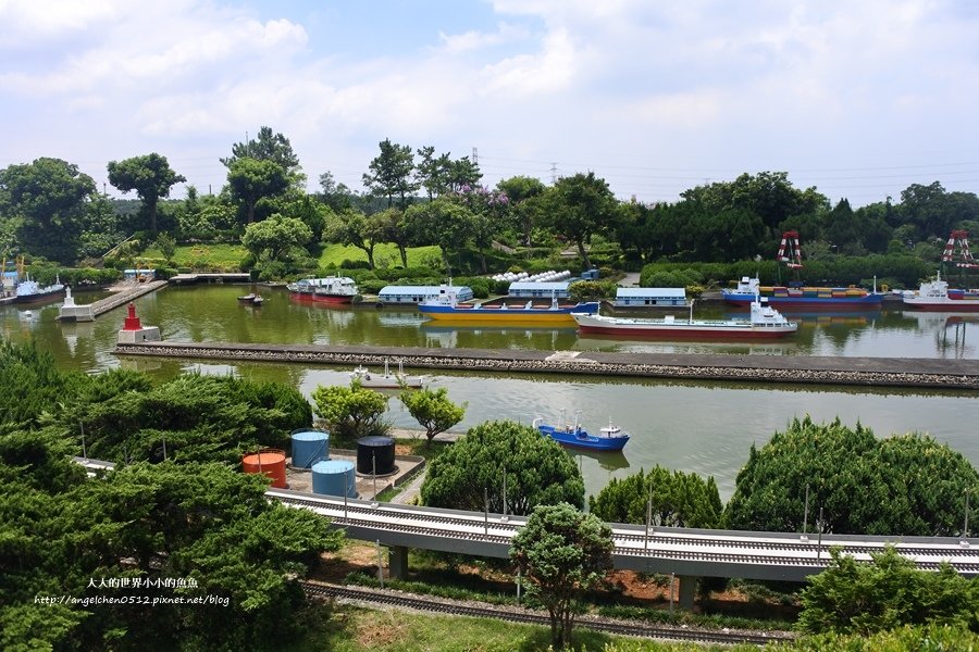 【桃園龍潭親子玩水一日遊】小人國主題樂園~遊遍全世界、轟浪水樂園、恐龍親水廣場 玩水節4