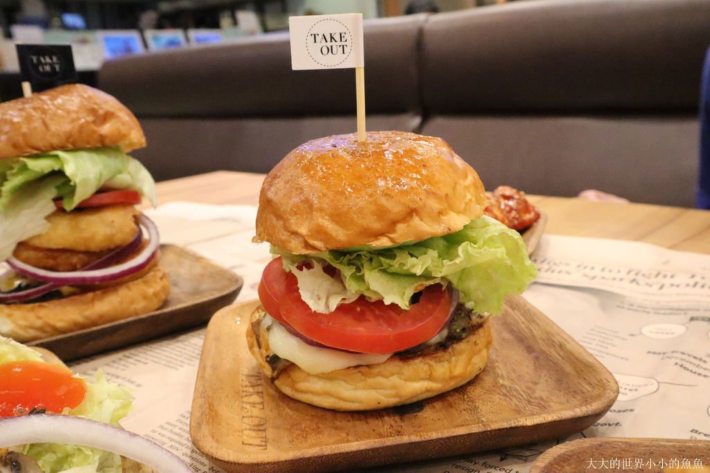  Take Out Burger%26;Cafe 手工漢堡 美式餐廳35.jpg