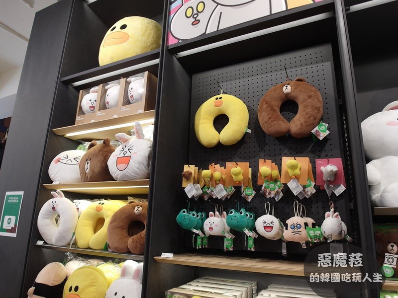 【韓國 新沙洞】LINE Friends Store &amp; Café 旗艦店 (라인프렌즈 플래그십 스토어)