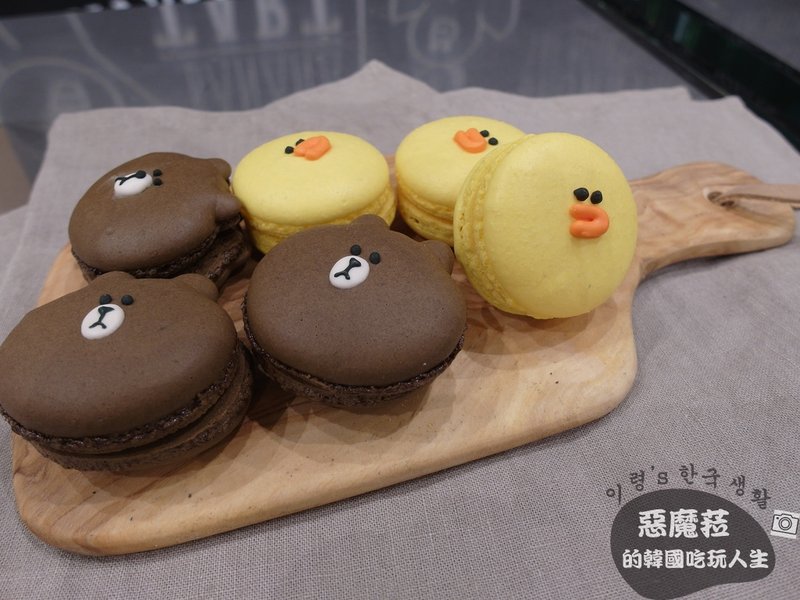 【韓國 新沙洞】LINE Friends Store &amp; Café 旗艦店 (라인프렌즈 플래그십 스토어)