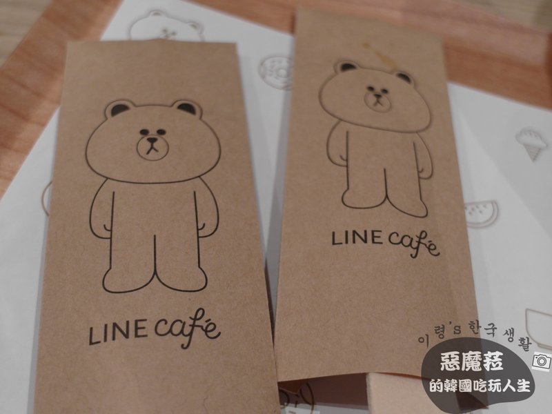 【韓國 新沙洞】LINE Friends Store &amp; Café 旗艦店 (라인프렌즈 플래그십 스토어)