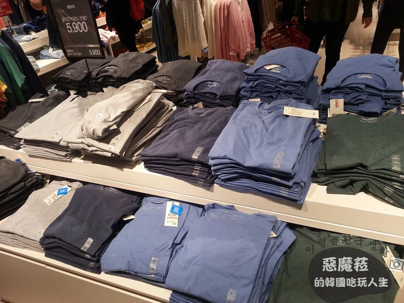 【韓國│新村】強烈推薦男性的天堂~《SPAO》2015年3月新開幕，流行又帥氣阿~
