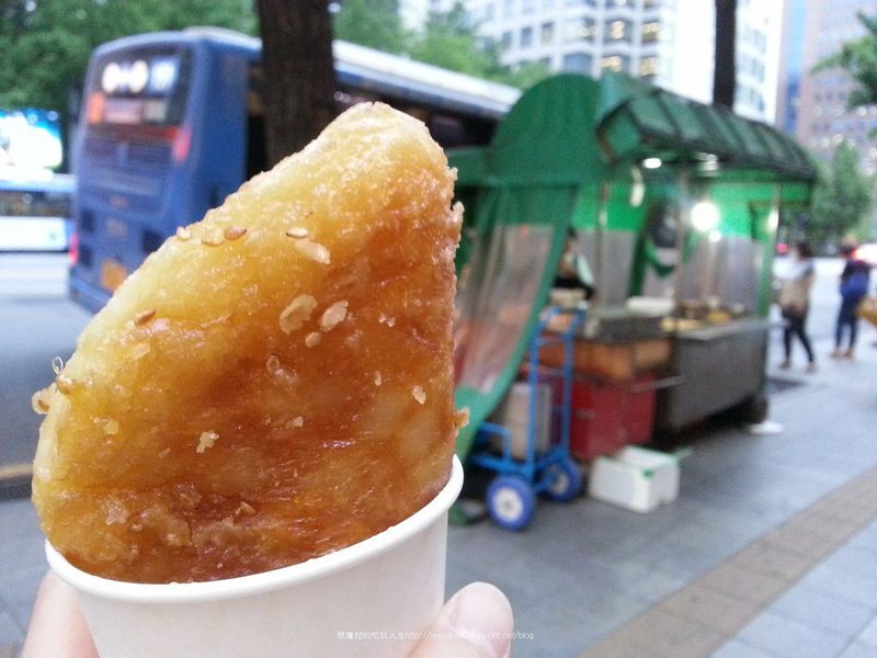 明洞│又厚又酥脆的韓國糖餅 호떡