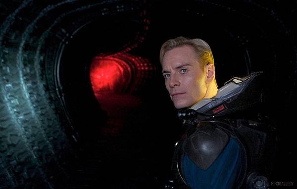 michael-fassbender-prometheus-image11