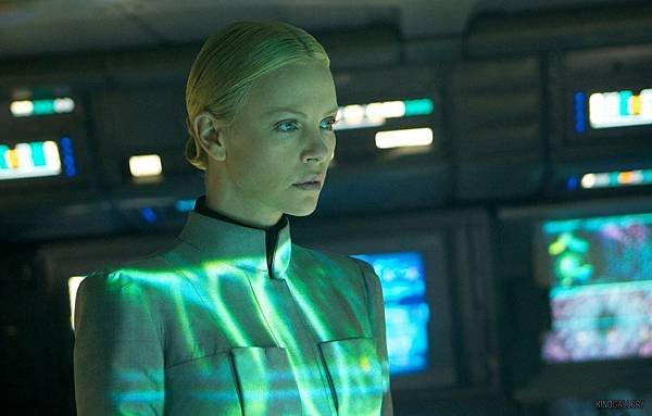 prometheus-charlize-theron-image1