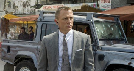 SKYFALL_PHOTO_HIGH_RES_270912jpg191-e1348816550879