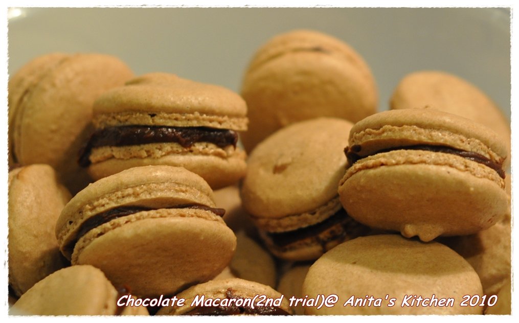 Chocolate Macaron-take 2.JPG