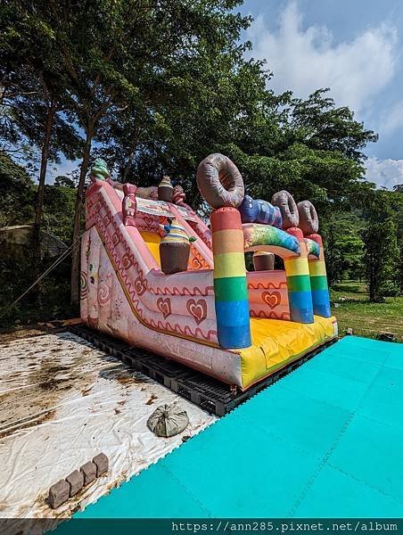 西湖渡假村-親子渡假好所在、歐洲花園廣場、表演秀、恐龍、泡泡