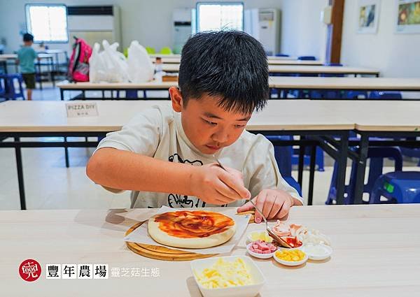 豐年農場｜靈芝 採菇 百菇生態農場 親子景點｜克羅德先生