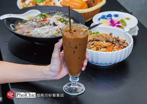 Pho Chic｜越南河粉專賣 越南料理專賣 黎明路美食｜克