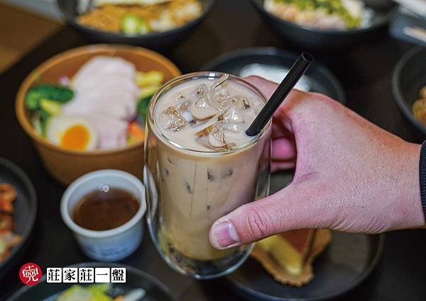 莊家 莊一盤｜火雞肉飯名店 西屯路美食 中科每食｜克羅德先生