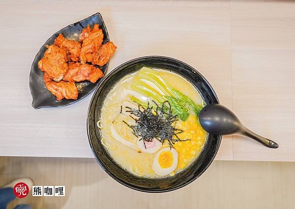熊咖哩｜西屯4.9星好評 日式美食 寵物友善｜克羅德先生