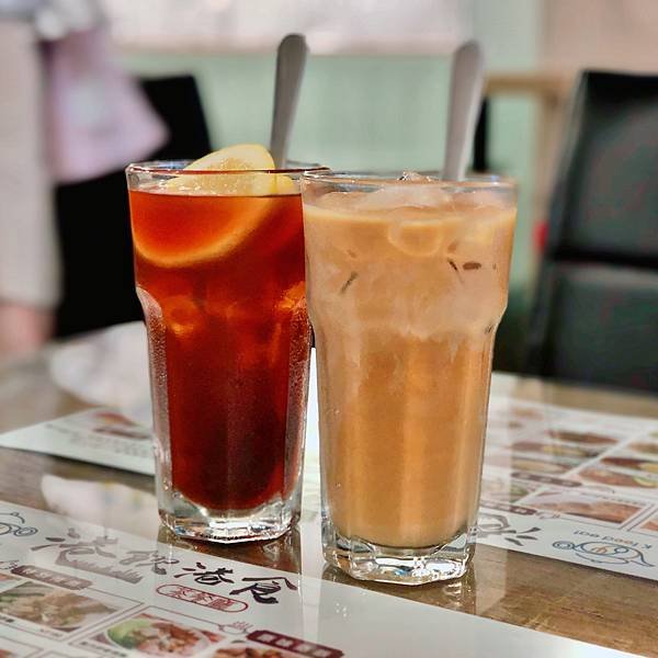 台北 中山區 港式 港飲港食茶餐廳 奶茶 檸檬茶.JPG