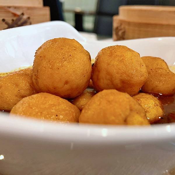 台北 中山區 港式 港飲港食茶餐廳 咖哩魚蛋.JPG