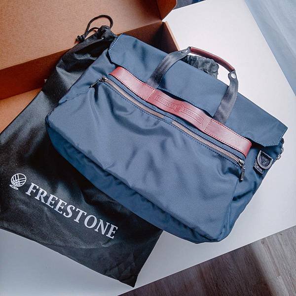 穿搭配件 Freestone Briefpack雙面變形包 18.jpg