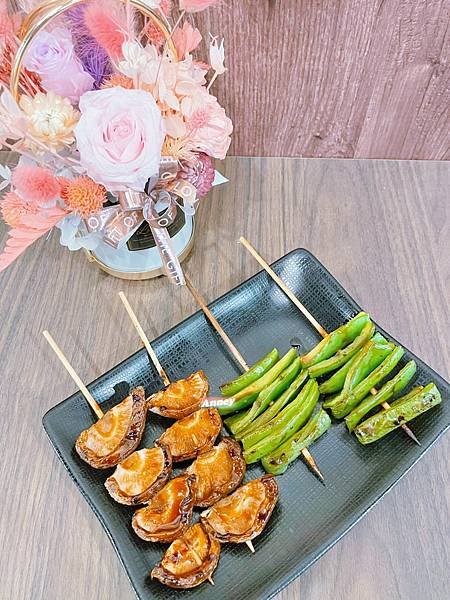 六食酒串-串燒/啤酒/居酒屋 生啤暢飲喝到飽 炸物烤物小菜點